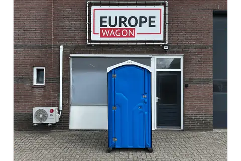 Focus toiletcabine voor verkoop Europe Wagon banner