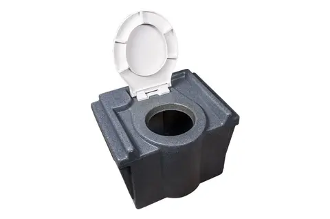 GLOBAL Flexitank Een grijs campingtoilet met wit deksel dat omhoog staat