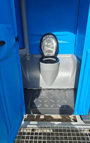 Europe Wagon foto toiletcabine aanhanger deur open