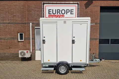 Mobiele toiletwagen kopen vacuum DL voorakant europewagon banner
